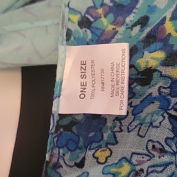 3/$30 TARGET Aqua Floral Gauze Summer Cover-up Shawl Wrap - Picture 8 of 10
